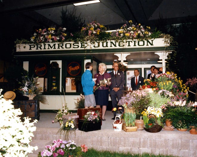 First Lady Barbara Bush at Primrose Junction exhibit at the Philadelphia Flower Show in 1992.
