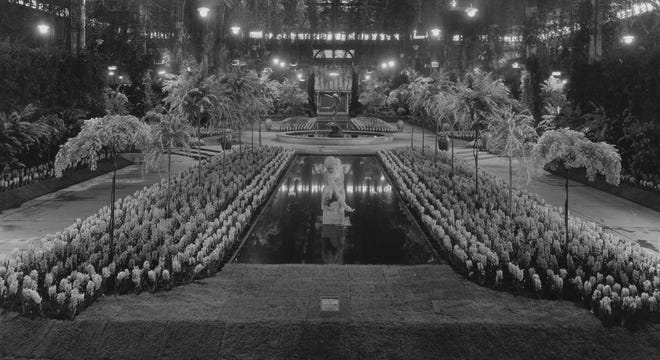 The central exhibit was a water feature at the 1935 Philadelphia Flower Show.
